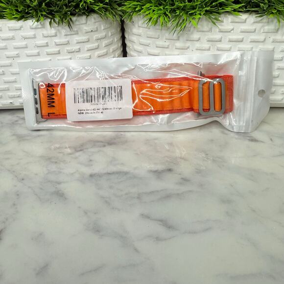 Apple Watch Band Orange - Picture 3 of 3